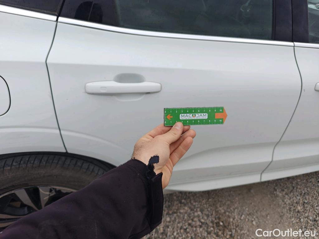  Volvo  XC60 VOLVO  / 2017 / 5P / todoterreno 2.0 B4 D AWD Momentum Pro Auto #16