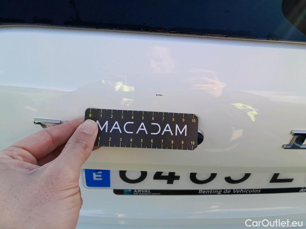  Volvo  XC60 VOLVO  / 2017 / 5P / todoterreno 2.0 B4 D Momentum Pro Auto #11