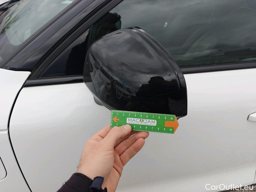  Volvo  XC 40 VOLVO XC40 / 2017 / 5P / todoterreno 1.5 T4 Twin Recharge R-Design Auto #31