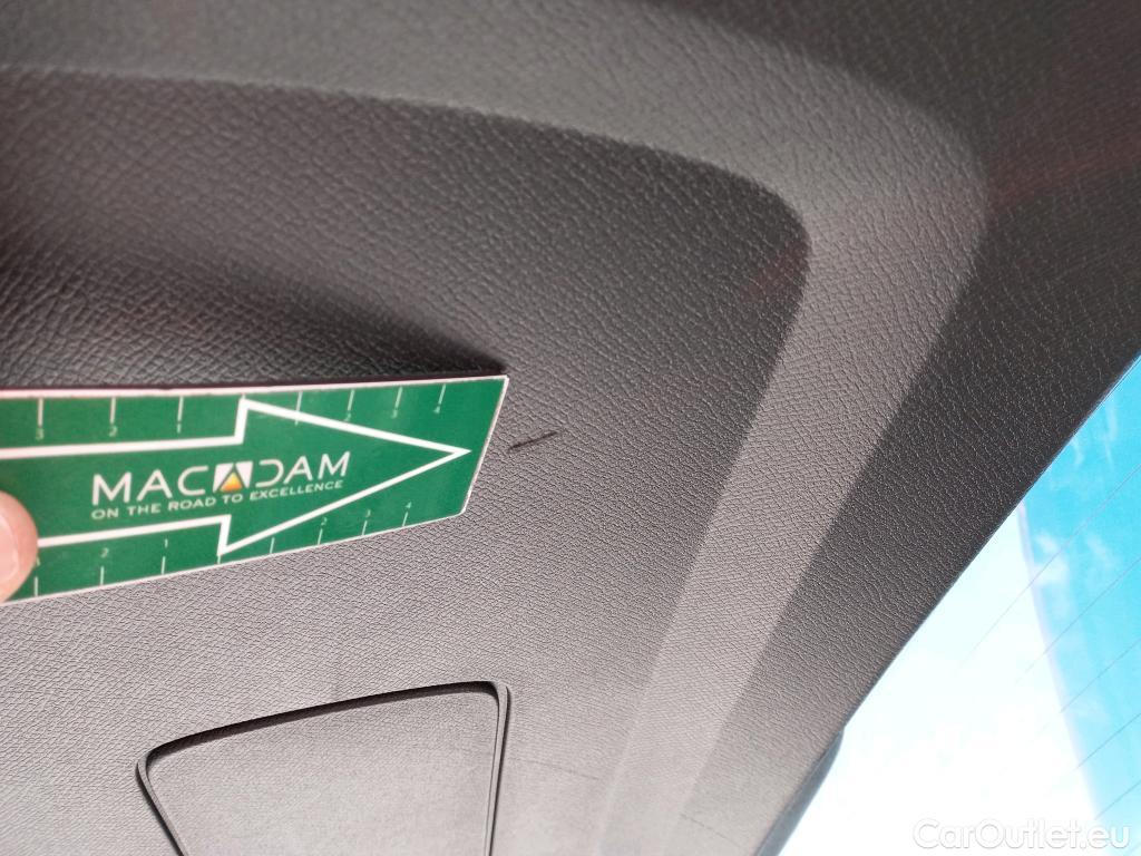  Volvo  XC90 VOLVO  / 2019 / 5P / todoterreno 2.0 T8 AWD Ultimate Bright Recharge Auto #3