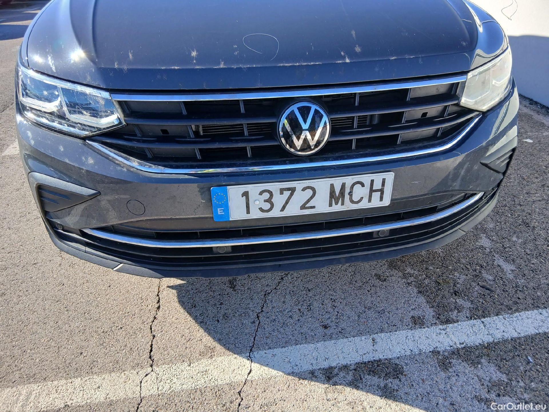  Volkswagen  Tiguan VOLKSWAGEN  / 2020 / 5P / todoterreno Life 1.5 TSI 110kW (150CV) #6