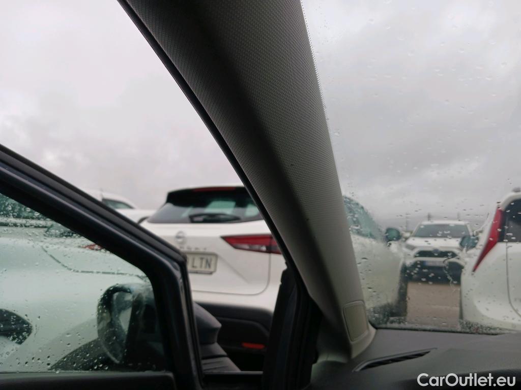  Volkswagen  Golf  VOLKSWAGEN / 2020 / 5P / berlina con portón Life 1.0 TSI 81kW (110CV) #17