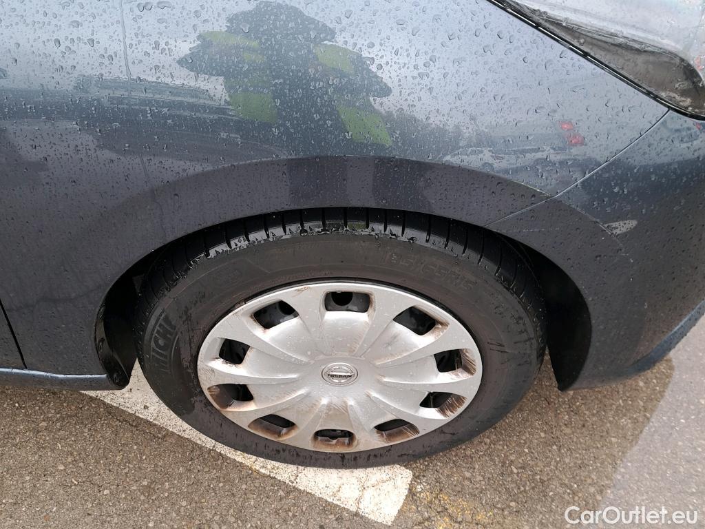  Nissan  Micra NISSAN  / 2017 / 5P / berlina con portón IG-T 68 kW (92 CV) E6D-F Acenta Sprint #29