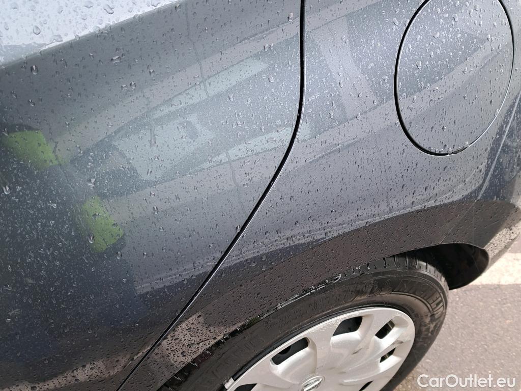  Nissan  Micra NISSAN  / 2017 / 5P / berlina con portón IG-T 68 kW (92 CV) E6D-F Acenta Sprint #5