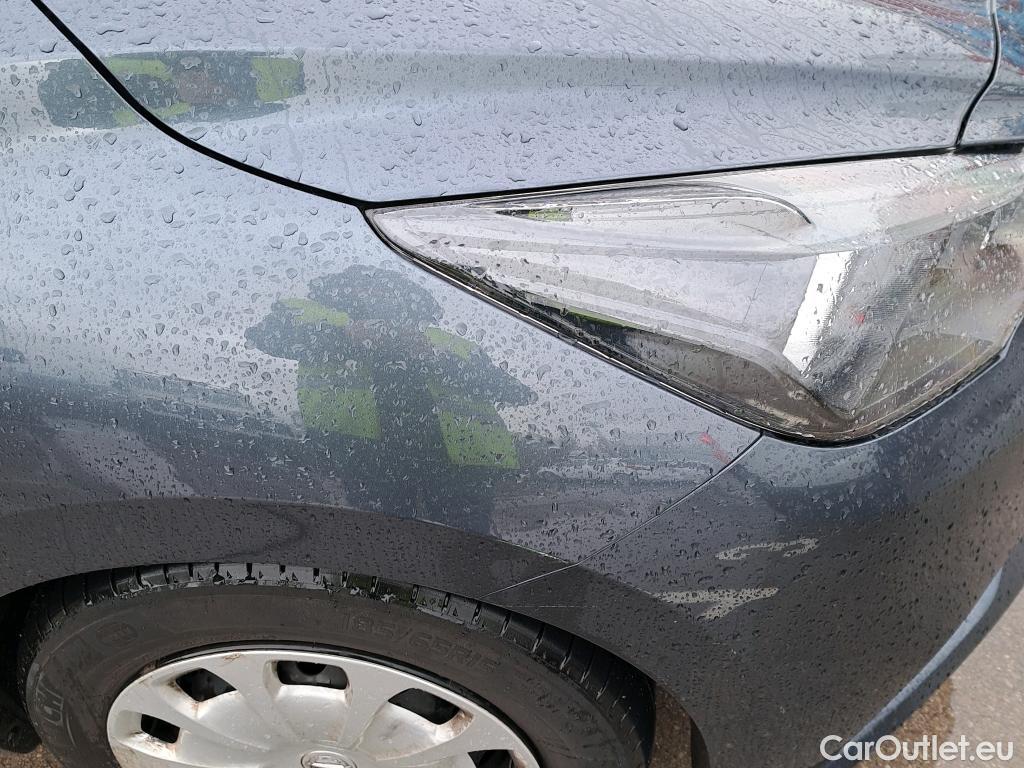  Nissan  Micra NISSAN  / 2017 / 5P / berlina con portón IG-T 68 kW (92 CV) E6D-F Acenta Sprint #23