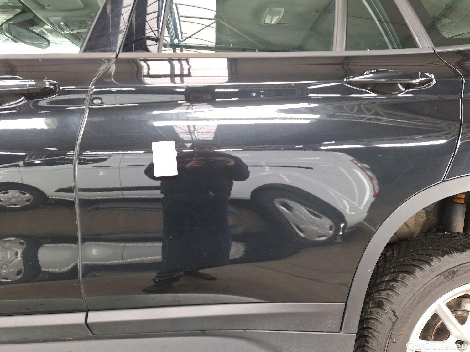  Bmw  X1 BMW,  FL'19, BMW  sDrive16d (85 kW) 5d #18