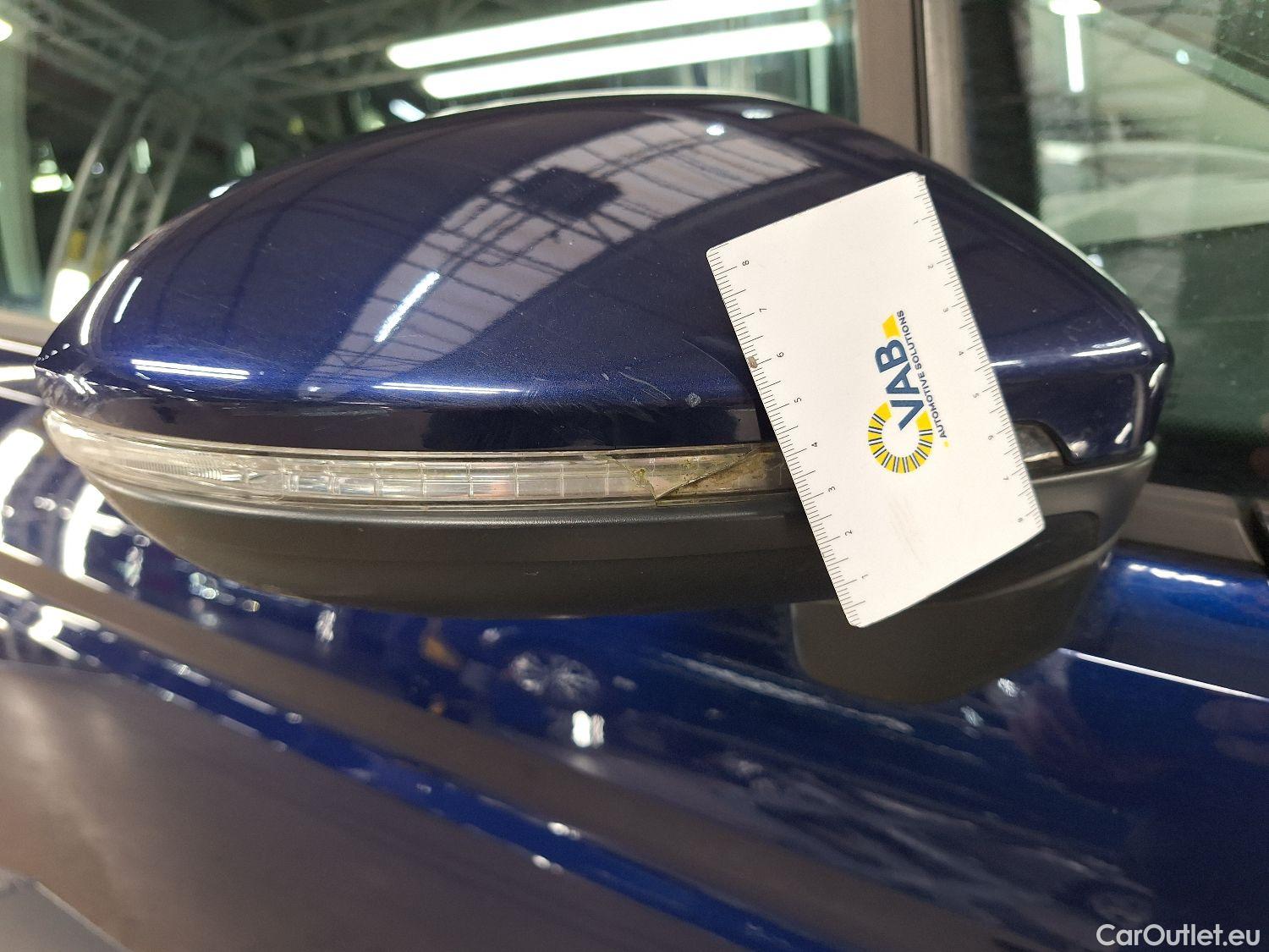  Volkswagen  Touran VW,  '15, Volkswagen  1.5 TSi Trendline DSG 5d #4