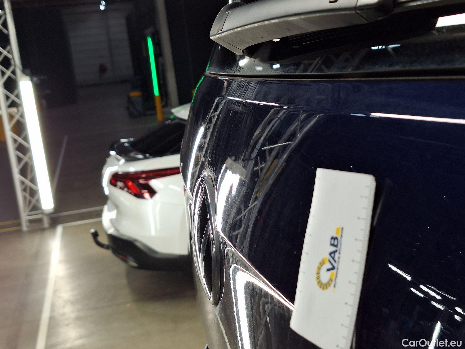  Volkswagen  Touran VW,  '15, Volkswagen  1.5 TSi Trendline DSG 5d #42