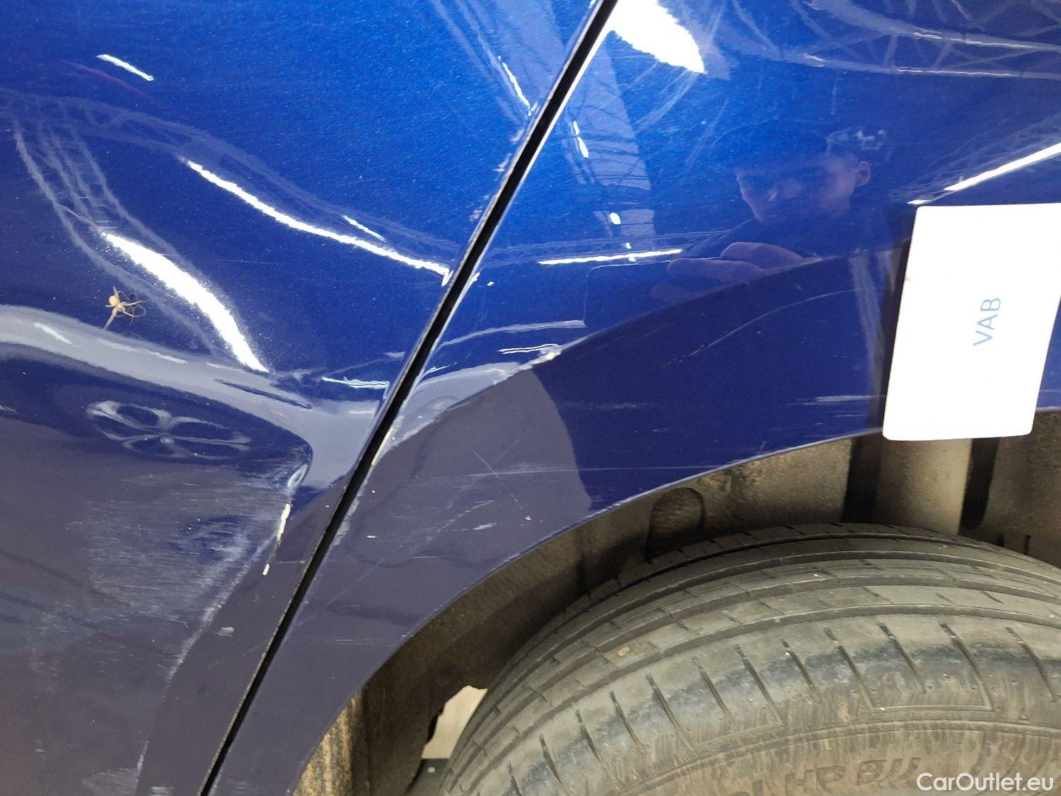  Volkswagen  Touran VW,  '15, Volkswagen  1.5 TSi Trendline DSG 5d #49