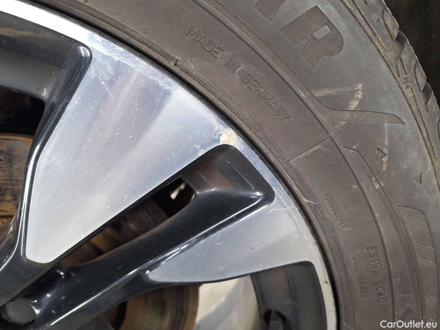  Opel   Grandland X Opel, '17, Opel 1.5 Turbo D D S/S AT8 Elegance 5d #17