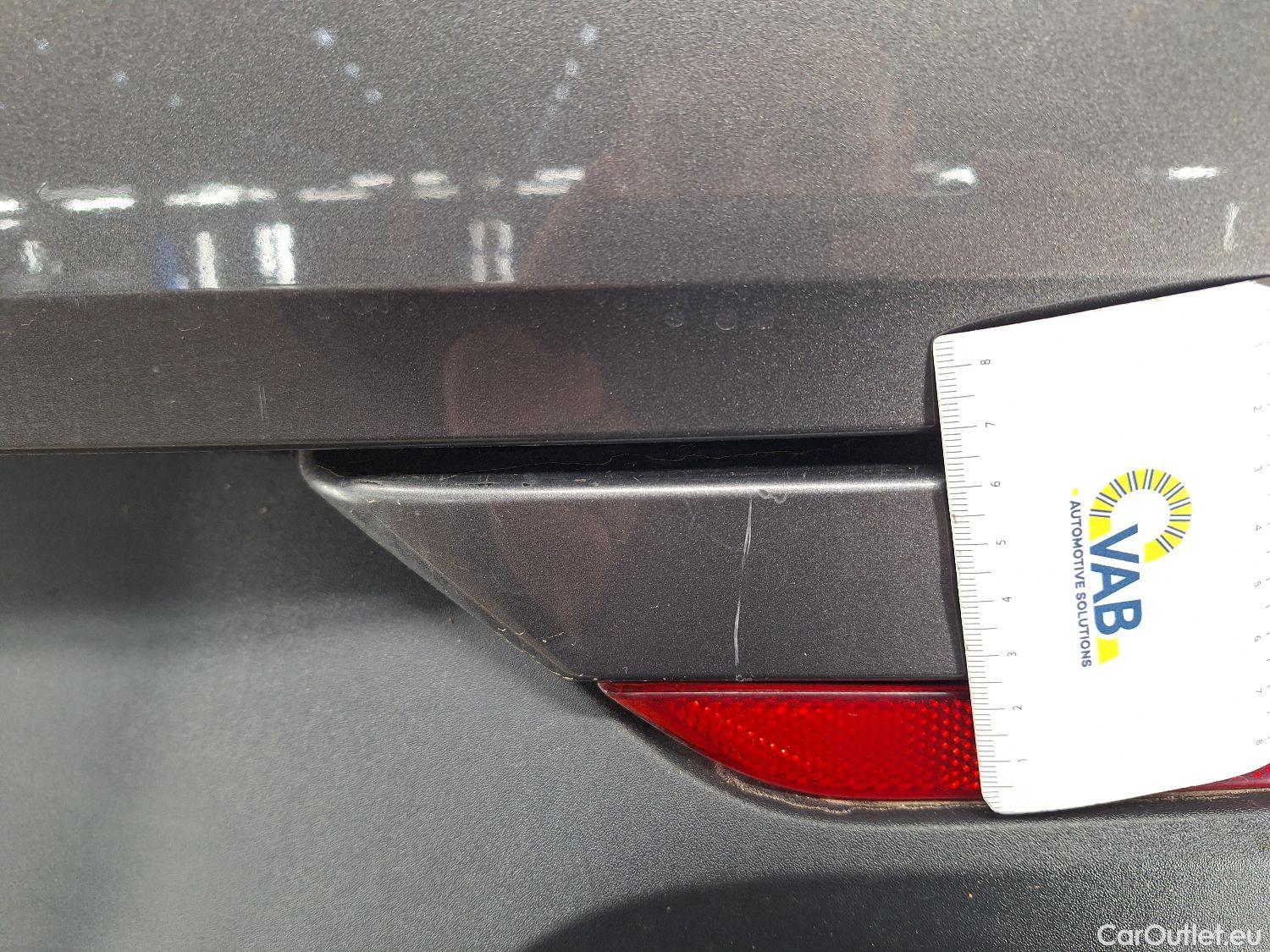  Opel   Grandland X Opel, '17, Opel 1.5 Turbo D D S/S AT8 Elegance 5d #12