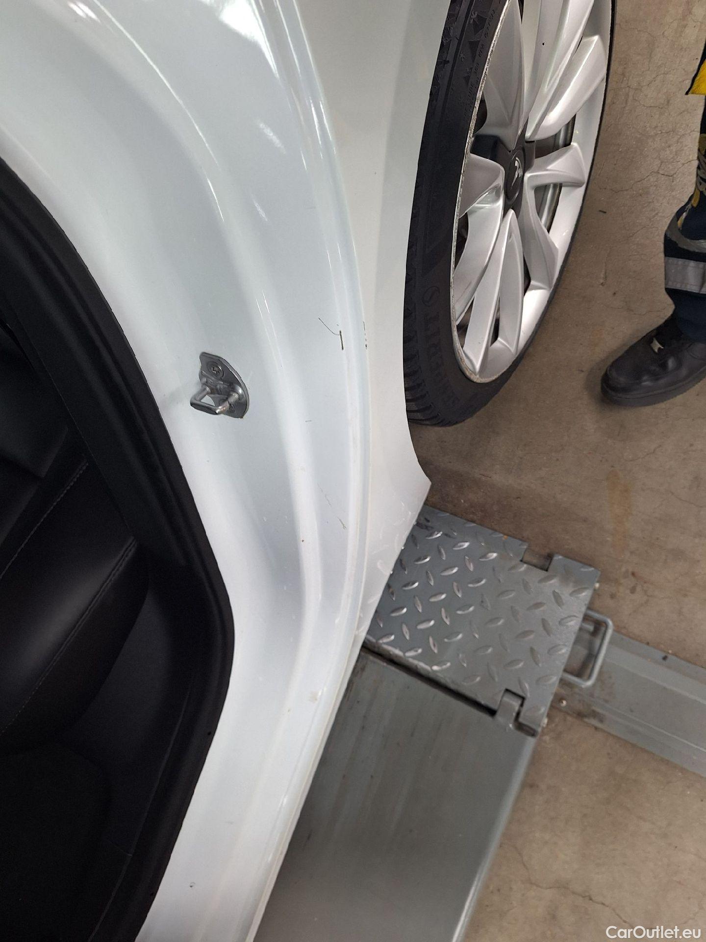  Tesla  Model 3 Tesla,  '18 BEV, Tesla  Long-Range Dual Motor AWD 4d #8