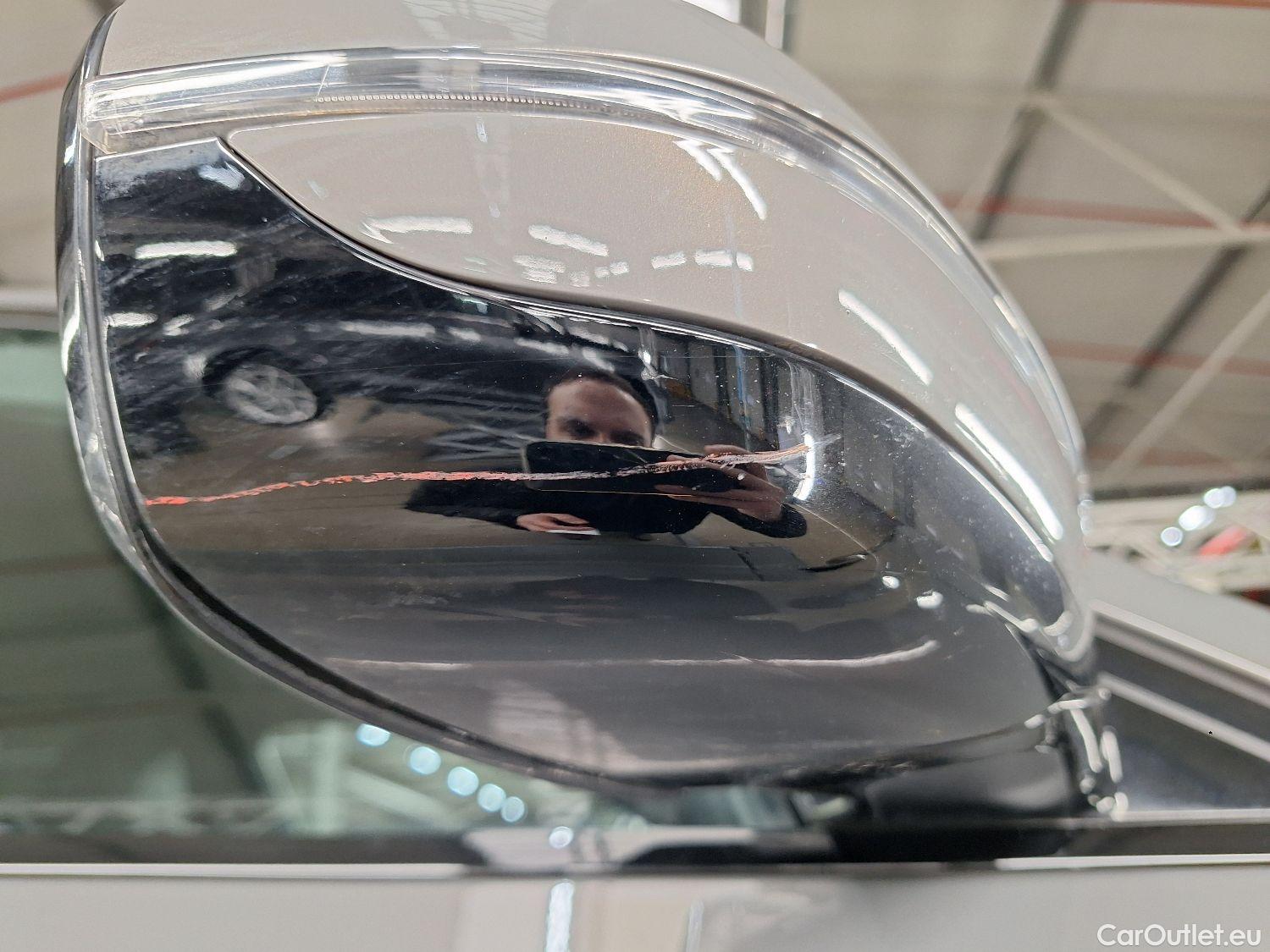  Bmw  Serie 5 BMW, 5-serie To FL'20, BMW 5 Reeks Touring 518d Aut. (110 kW) 5d #12