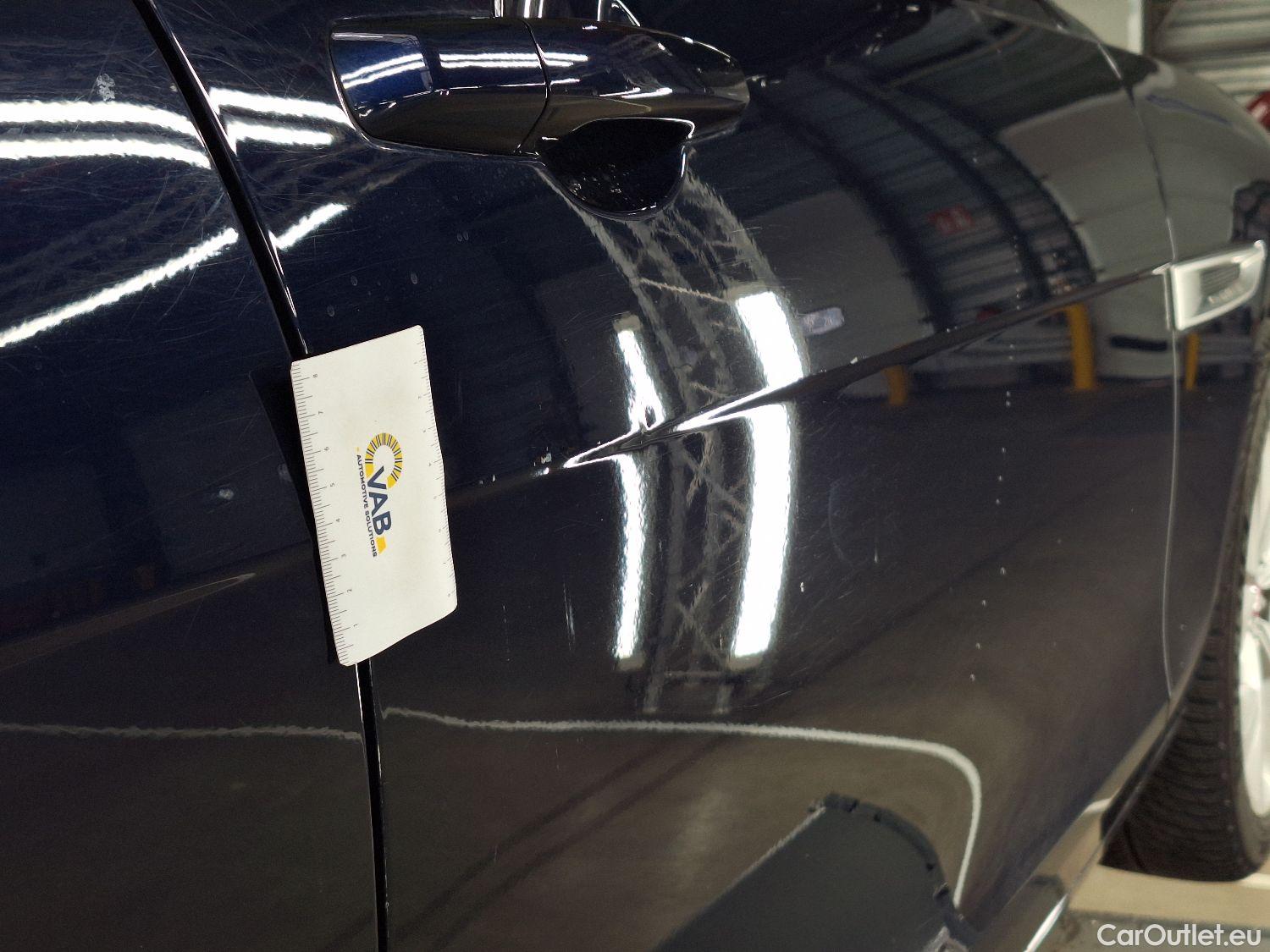  Jaguar  XE Jaguar,  FL'19, Jaguar  D180 Aut. S 4d #17