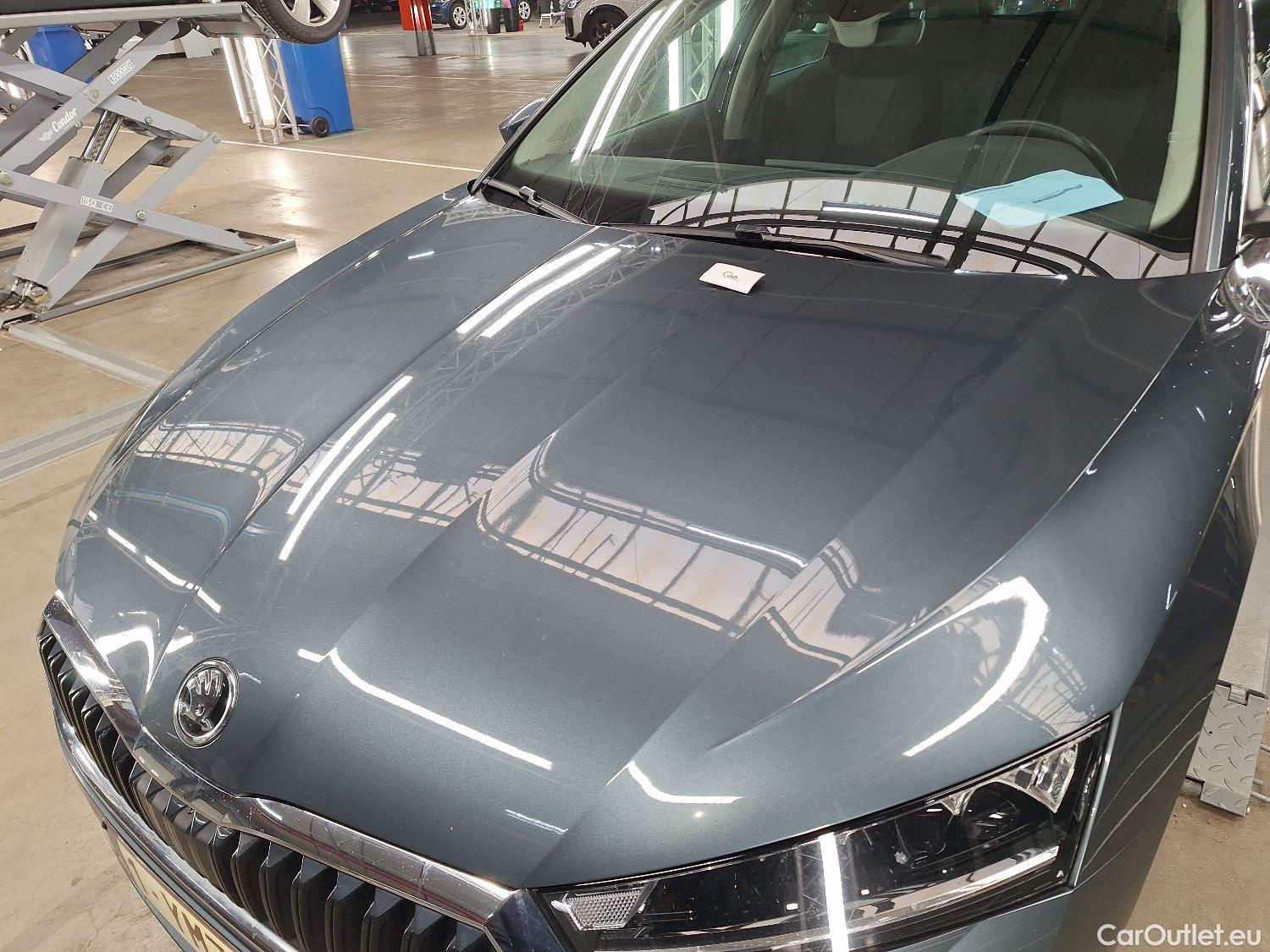  Skoda  Octavia Skoda,  Combi '20, Skoda  Combi 2.0 CRTDI 110kW DSG7 Ambition  #54