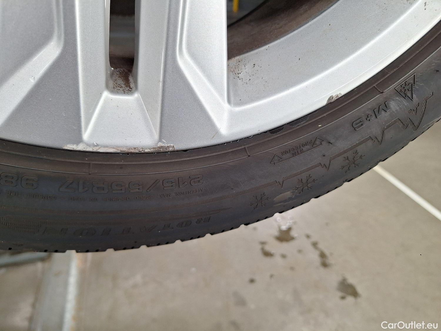  Audi  Q2 Audi,  FL'20, Audi  2.0 30 TDI 85kW S tr. Advanced Bus. Ed. 5d #2