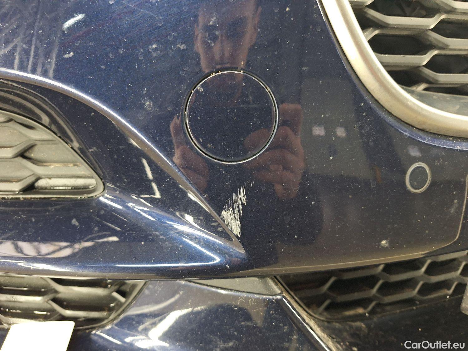  Jaguar  XE Jaguar,  FL'19, Jaguar  D180 Aut. S 4d #6