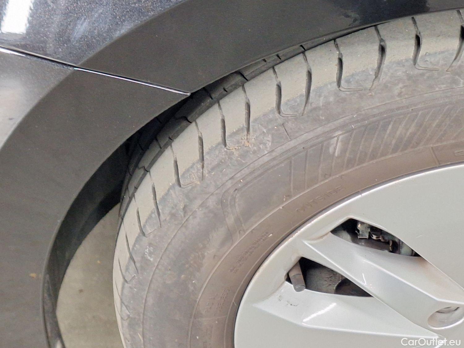  Skoda  Octavia Skoda,  Combi '20, Skoda  Combi 2.0 CRTDI 110kW DSG7 Ambition  #50