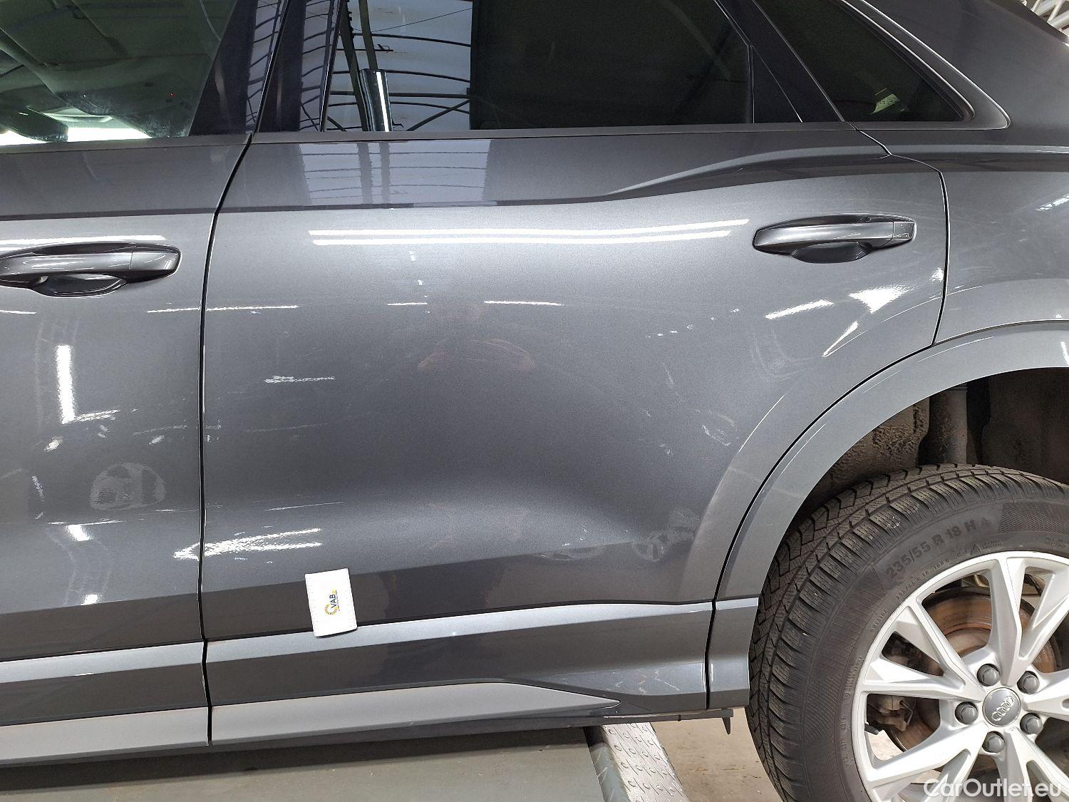  Audi  Q3 Audi,  '18, Audi  35 TDI S tronic S line Business Edition 5d #41