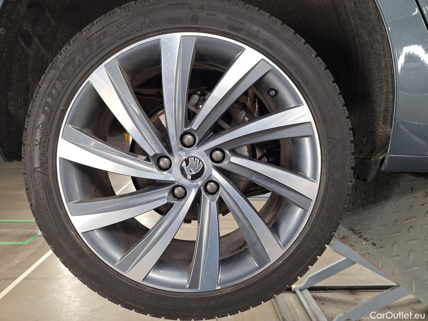  Skoda  Octavia Skoda,  Combi '20, Skoda  Combi 2.0 CRTDI 85kW Style 5d #6