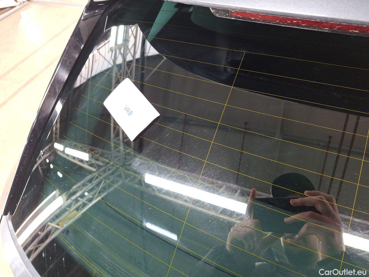  Skoda  Octavia Skoda,  Combi '20, Skoda  Combi 2.0 CRTDI 85kW Style 5d #26