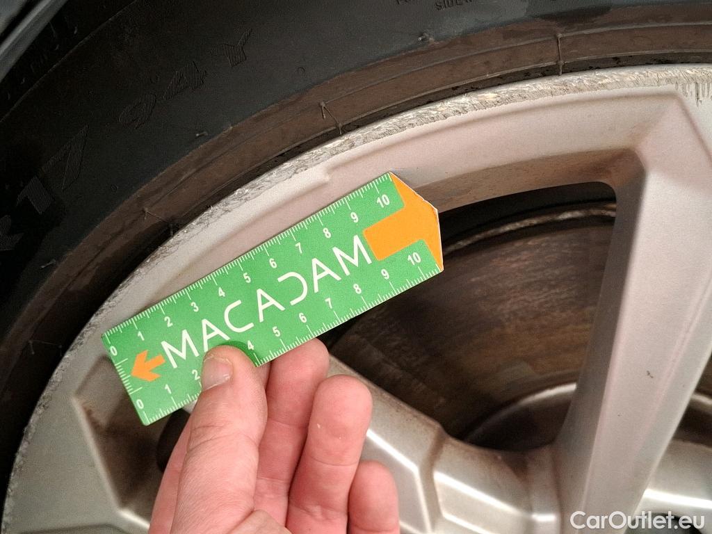  Audi  A3 AUDI  Sportback / 2020 / 5P / Berline 40 TFSI e 204 S Tronic Business Line #8