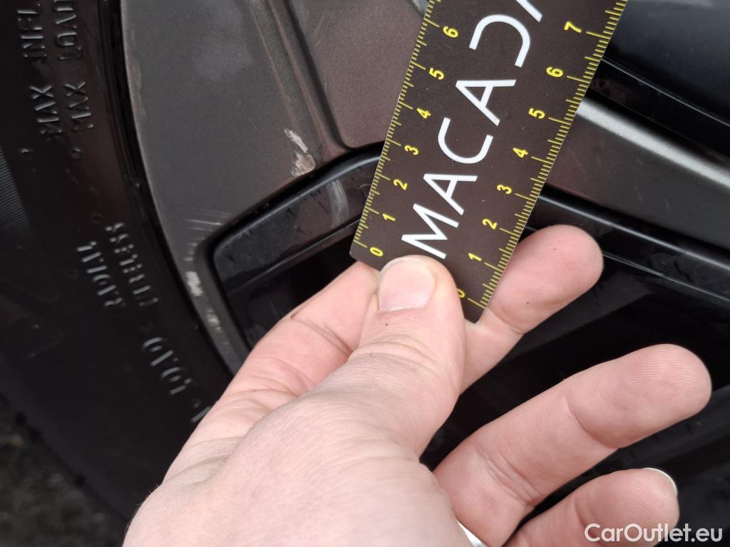  Citroen  C4  Berline Feel Pack 1.2 PureTech 130CV BVA8 6E #62