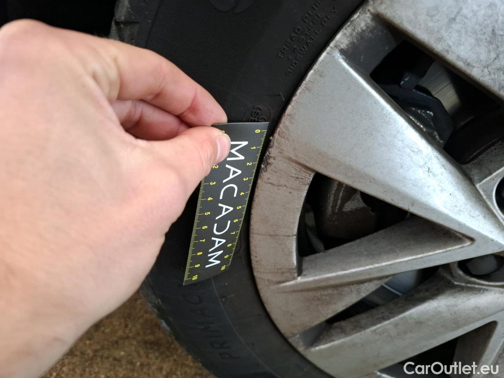  Skoda  Fabia SKODA  / 2021 / 5P / Berline 1.0 TSI 110 DSG7 Ambition #25