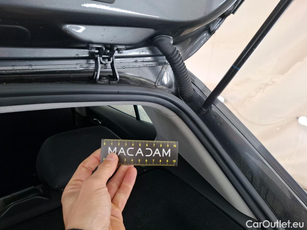  Skoda  Fabia SKODA  / 2021 / 5P / Berline 1.0 TSI 110 DSG7 Ambition #1