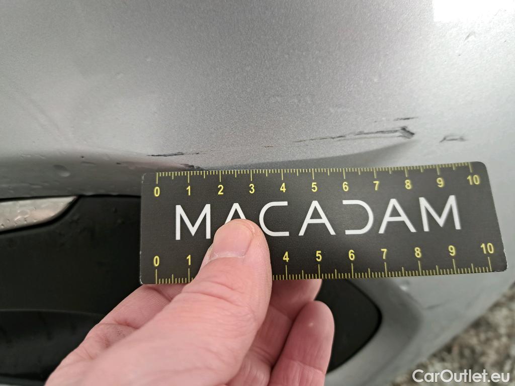  Peugeot  208  Affaire VU 5p Berline BlueHDi 100 PREMIUM #2