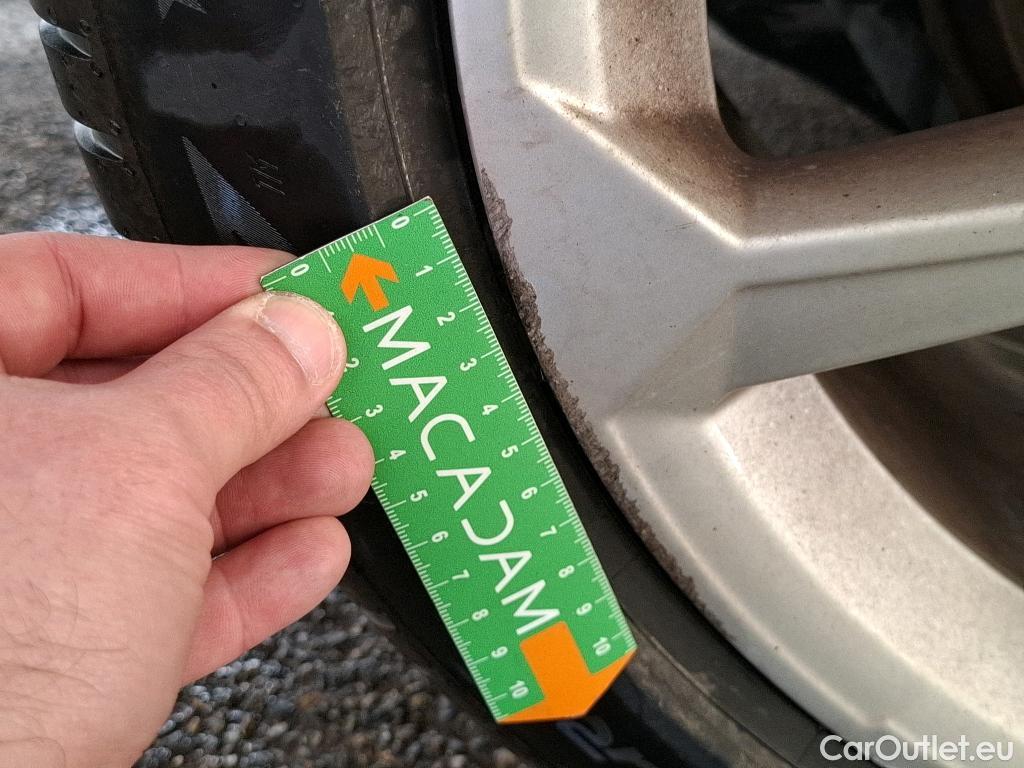  Audi  A3 AUDI  Sportback / 2020 / 5P / Berline 40 TFSI e 204 S Tronic Business Line #32