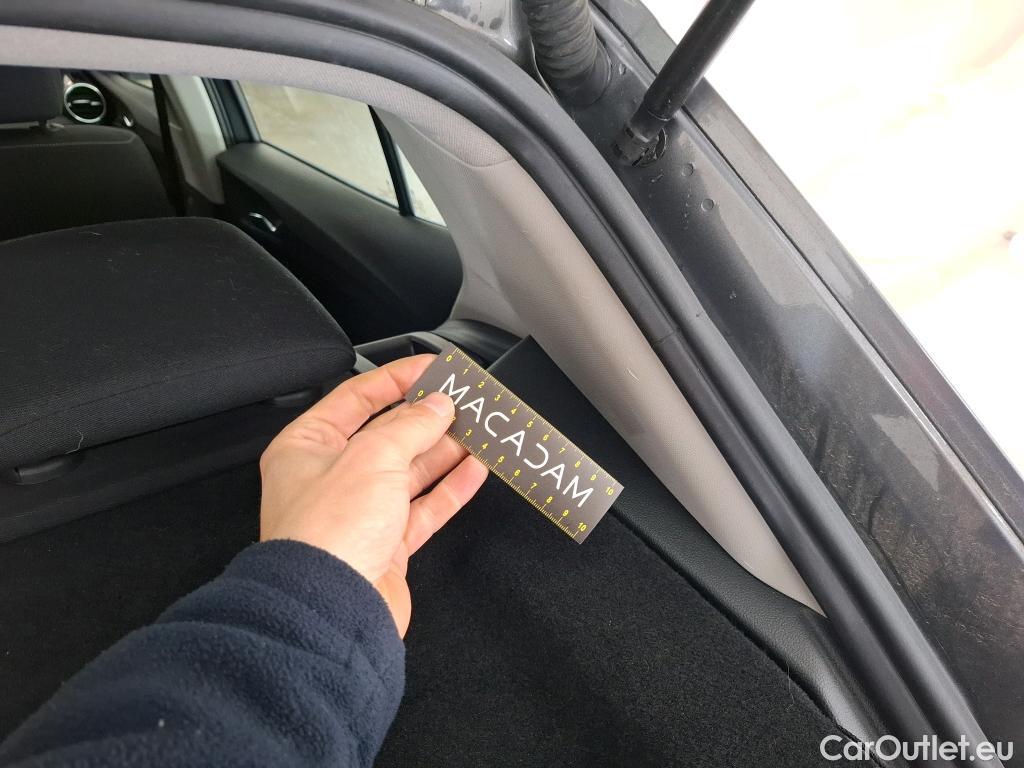  Skoda  Fabia SKODA  / 2021 / 5P / Berline 1.0 TSI 110 DSG7 Ambition #9