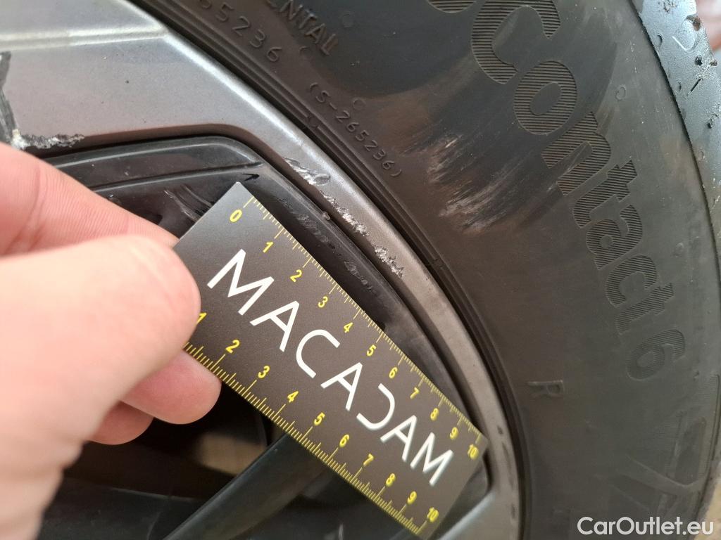  Citroen  C4  Berline Feel Pack 1.2 PureTech 130CV BVA8 6E #37