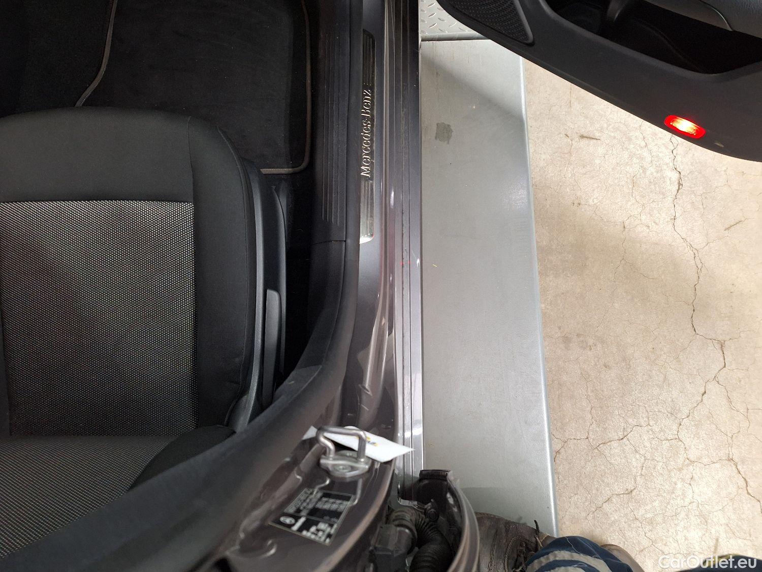  Mercedes  CLA-Klasse Mercedes, CLA-Class SB '19, Mercedes-Benz CLA Shooting Brake CLA 180 d Busines #21