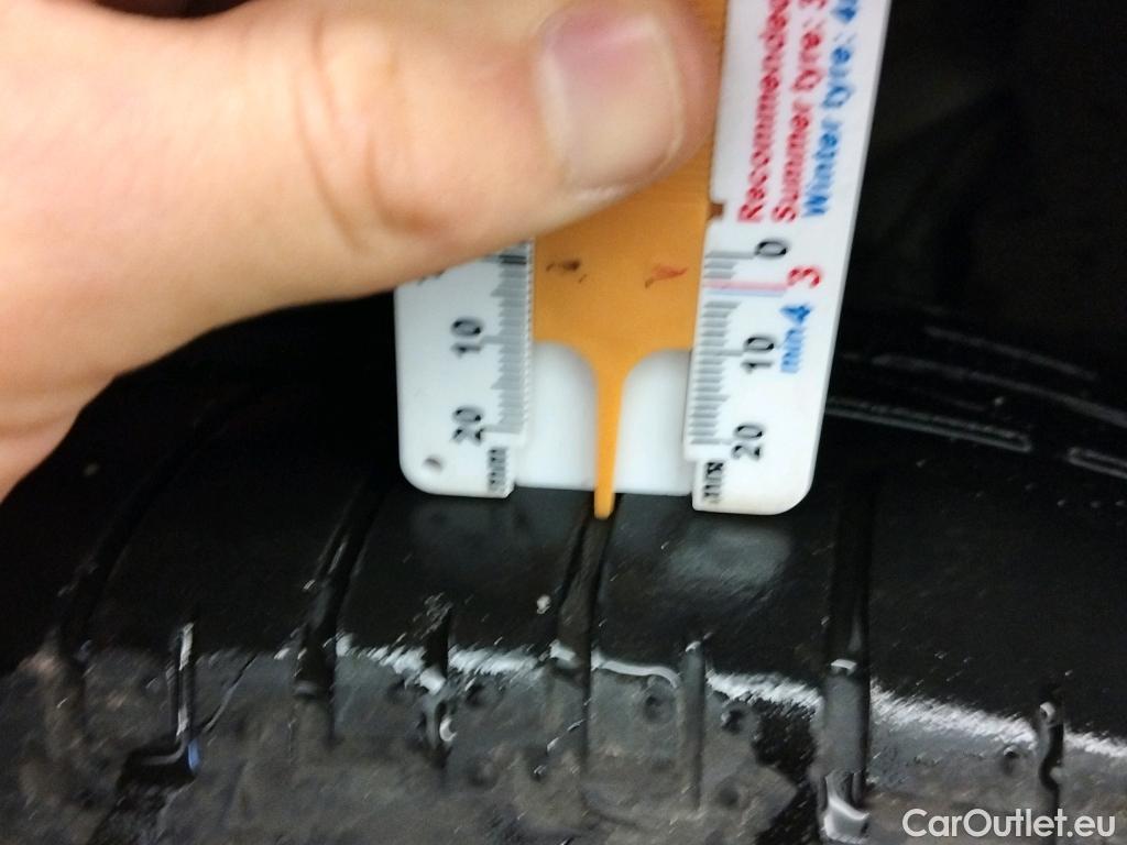  Citroen  DS3 DS DS 3 Crossback / 2018 / 5P / todoterreno PureTech 73 kW Manual SO CHIC #8