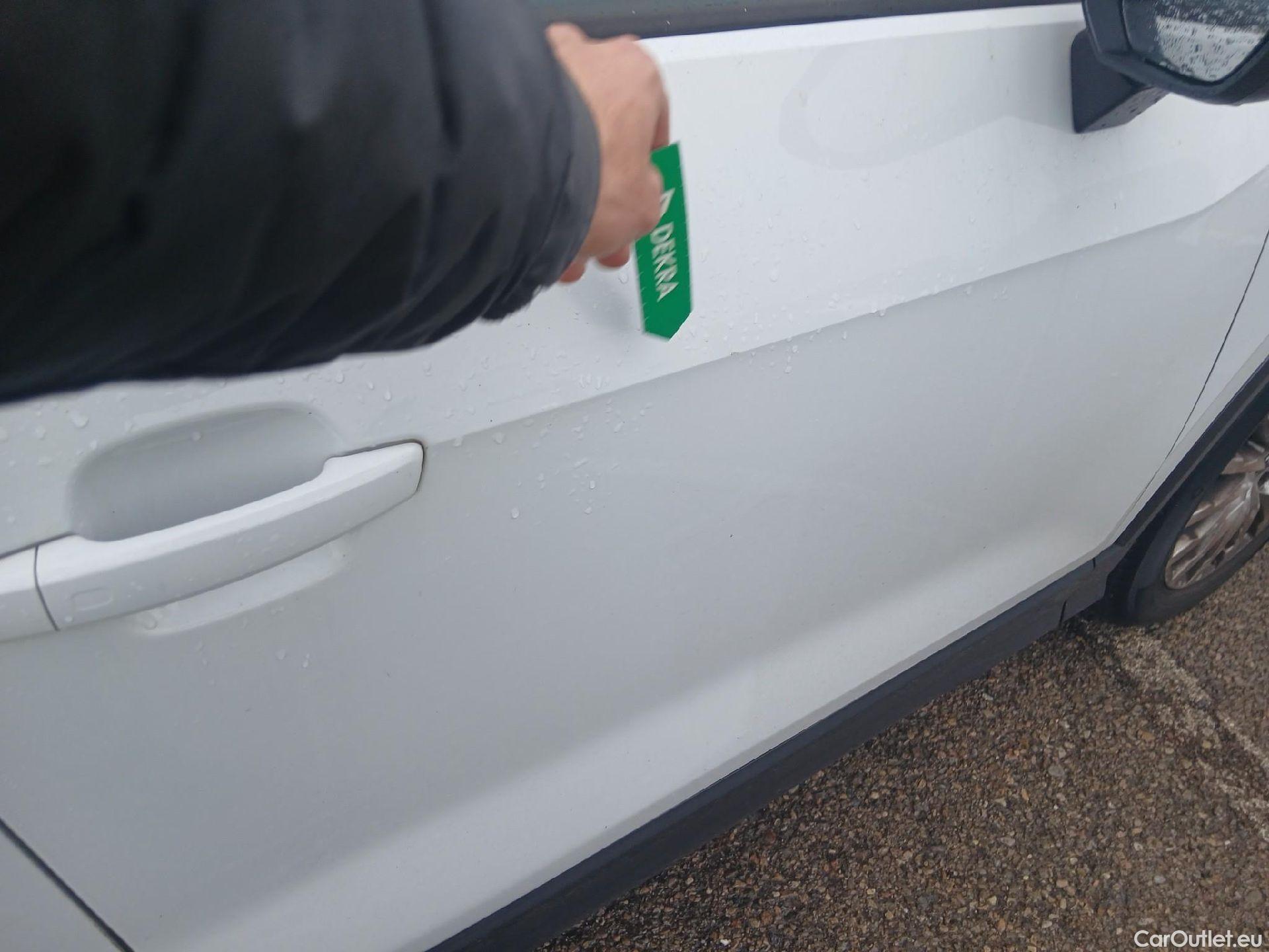  Audi  Q2 AUDI  / 2016 / 5P / todoterreno Design 30 TFSI 85kW (116CV) #22