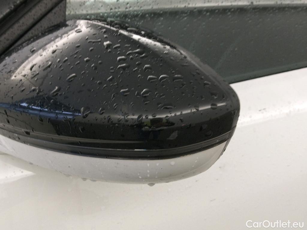  Citroen  DS3 DS DS 3 Crossback / 2018 / 5P / todoterreno PureTech 73 kW Manual SO CHIC #24