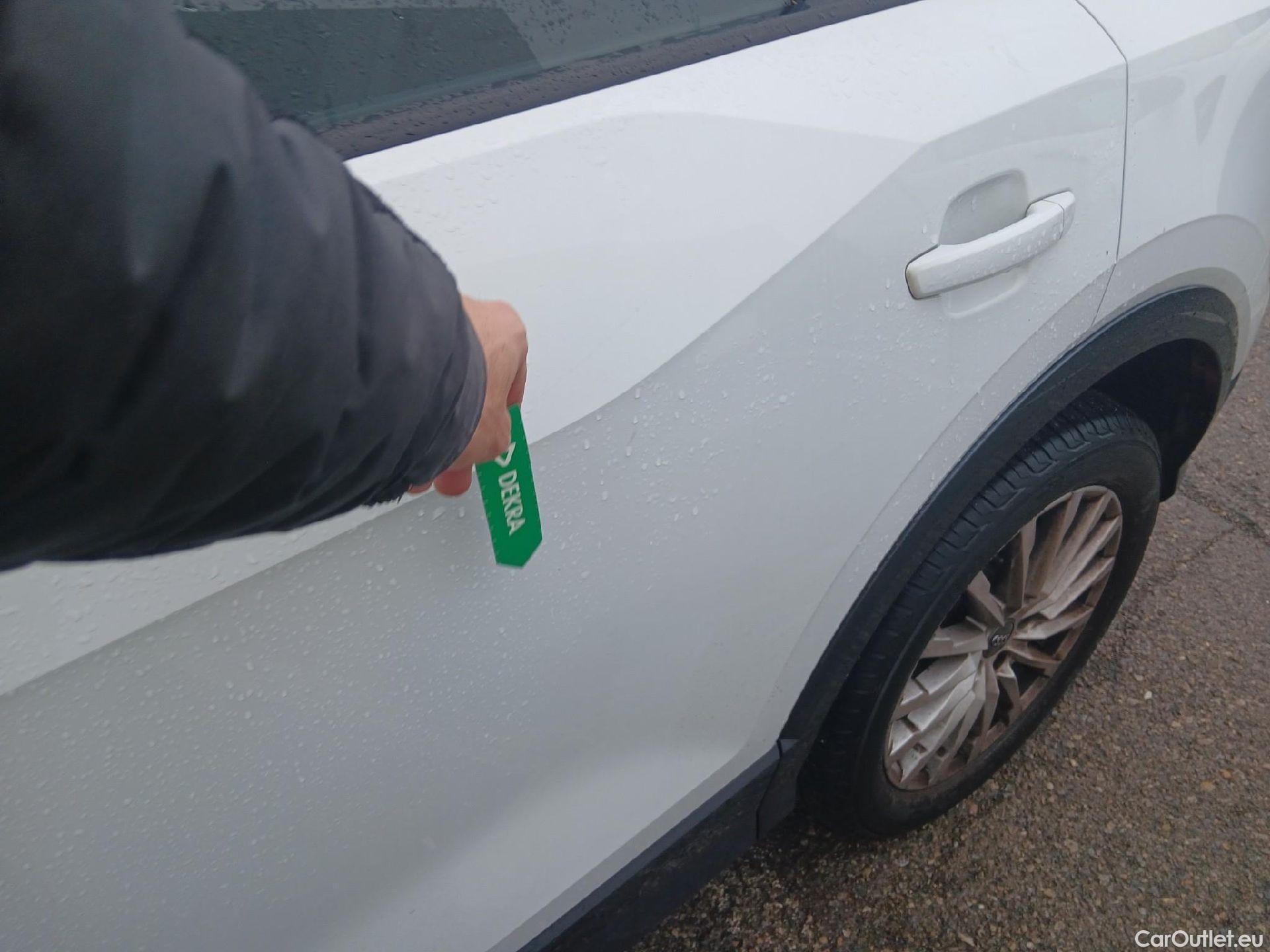  Audi  Q2 AUDI  / 2016 / 5P / todoterreno Design 30 TFSI 85kW (116CV) #9