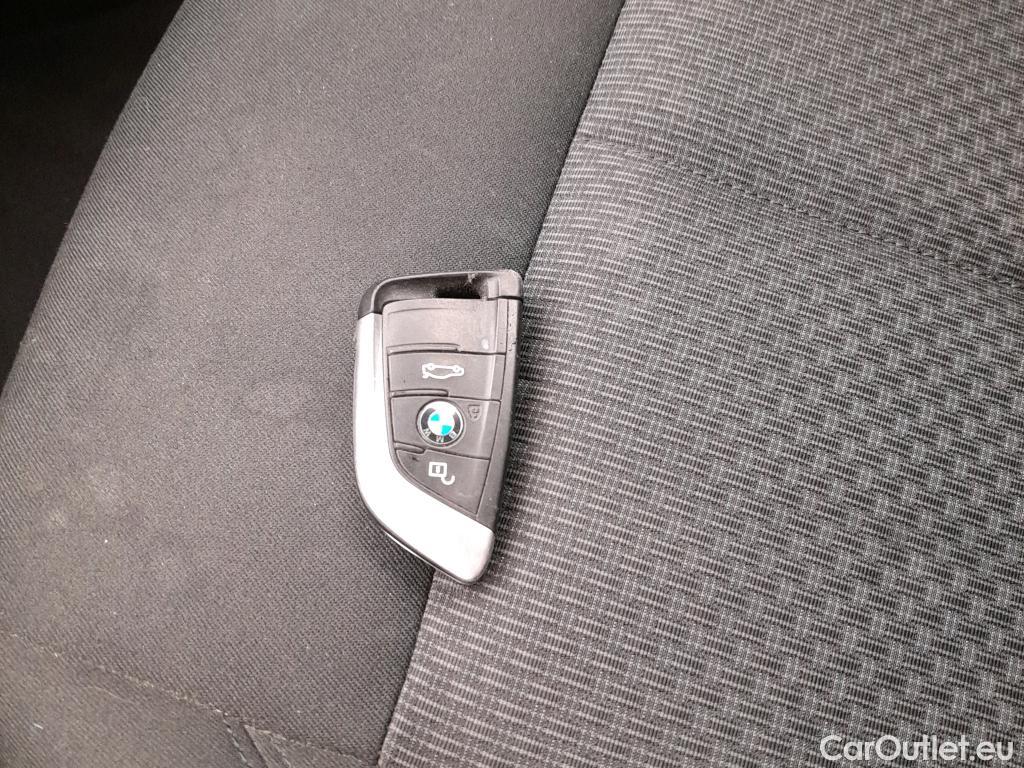  Bmw  X1 BMW  / 2019 / 5P / todoterreno sDrive18dA Corporate #2