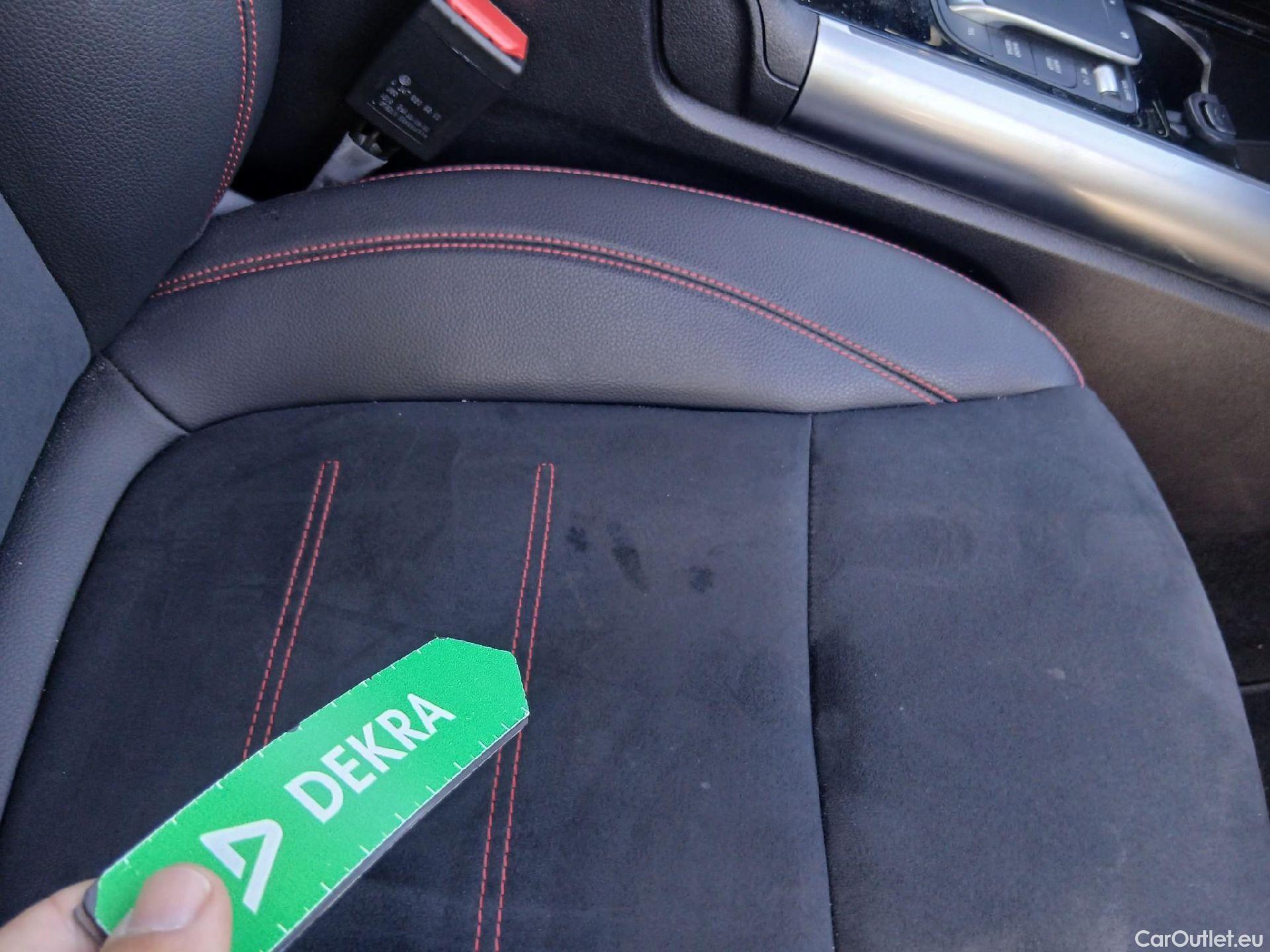  Mercedes  GLA Clase   250 e (247.786)AMG 1.3 AMG Line 220CV AT8 E6d #19