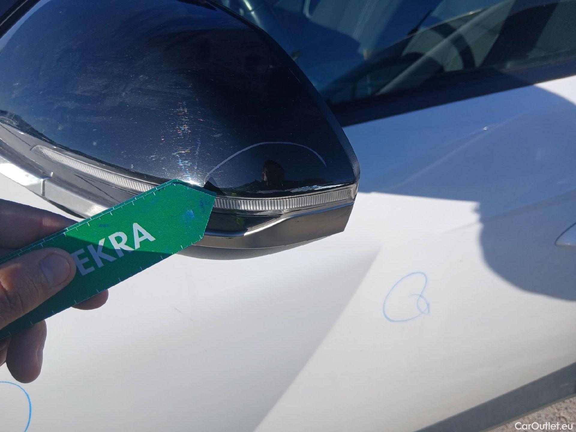  Hyundai  Tucson HYUNDAI  / 2020 / 5P / todoterreno 1.6 TGDI 169kW HEV Tecno Auto 2C #22