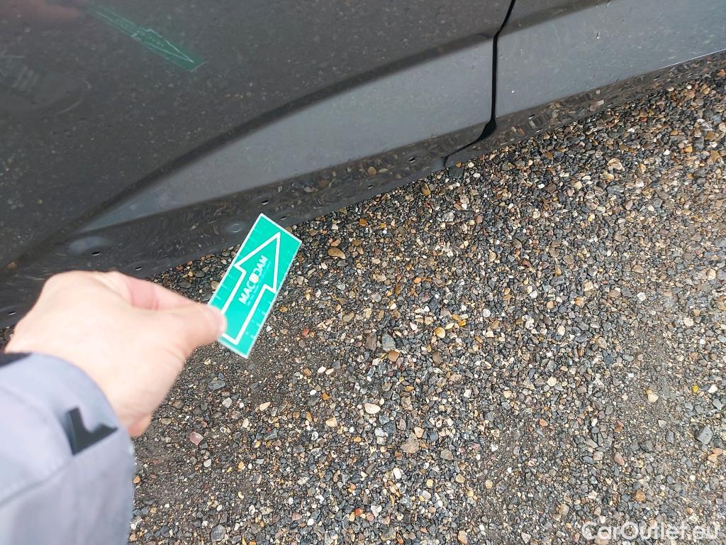  Nissan  Qashqai NISSAN  / 2021 / 5P / todoterreno DIG-T 116kW (158CV) mHEV Xtronic Acenta (AC) #14