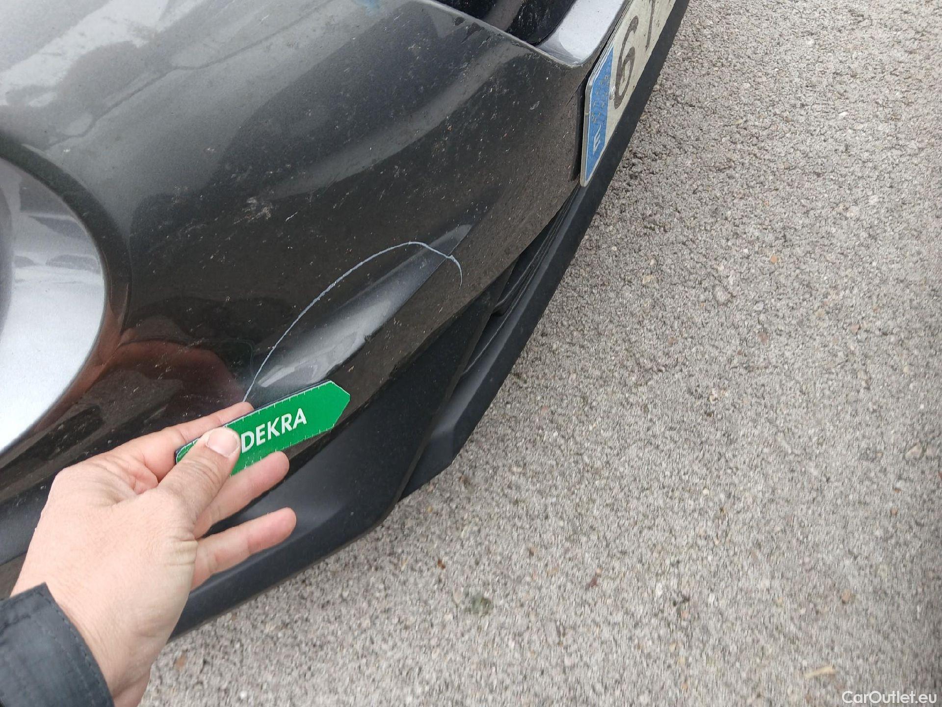  Nissan  Juke NISSAN  / 2019 / 5P / crossover DIG-T 84 kW (114 CV) DCT 7 V N-Connecta (AC2) #6