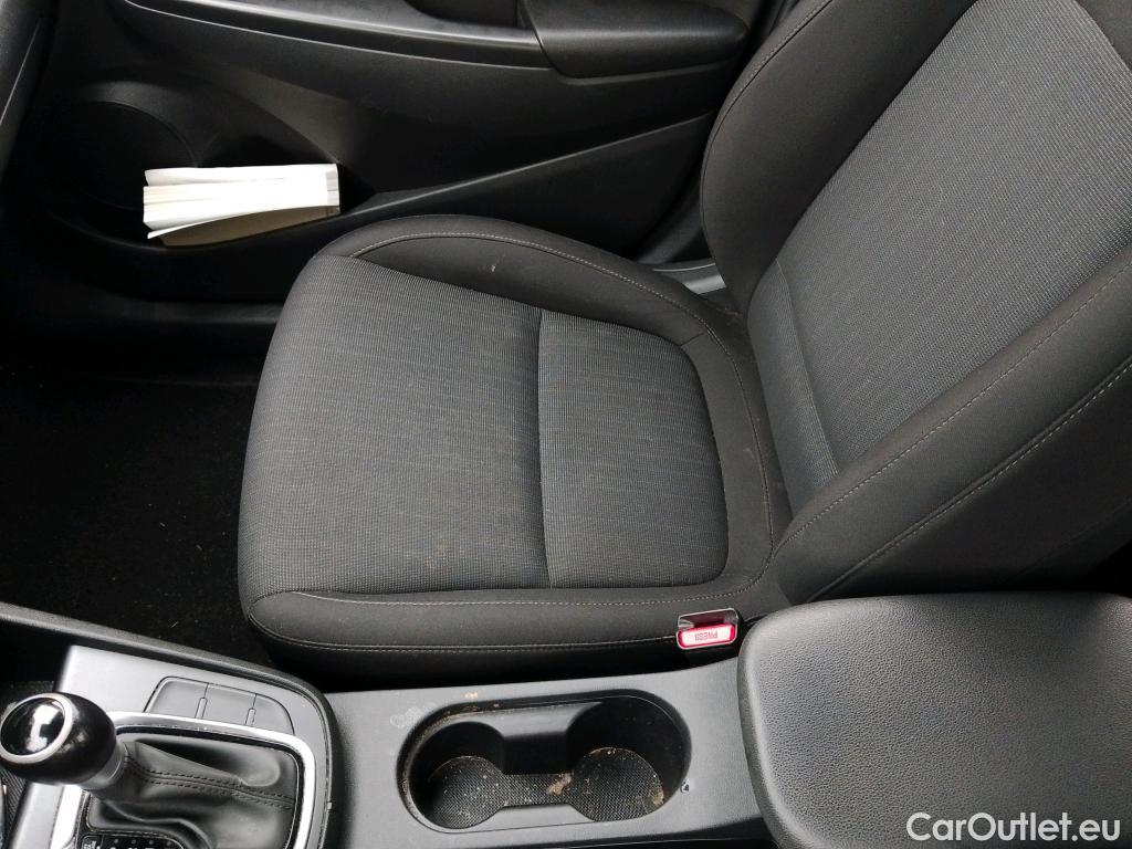  Hyundai  Konna HYUNDAI Kona / 2020 / 5P / todoterreno 1.6 GDI HEV Maxx DCT #21