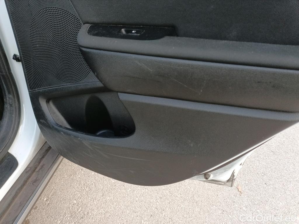  KIA  XCeed KIA  / 2019 / 5P / todoterreno 1.0 T-GDi Drive 88kW (120CV) #11