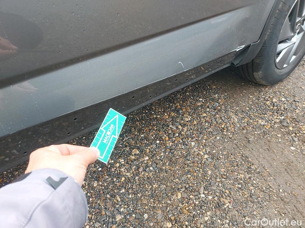  Nissan  Qashqai NISSAN  / 2021 / 5P / todoterreno DIG-T 116kW (158CV) mHEV Xtronic Acenta (AC) #12