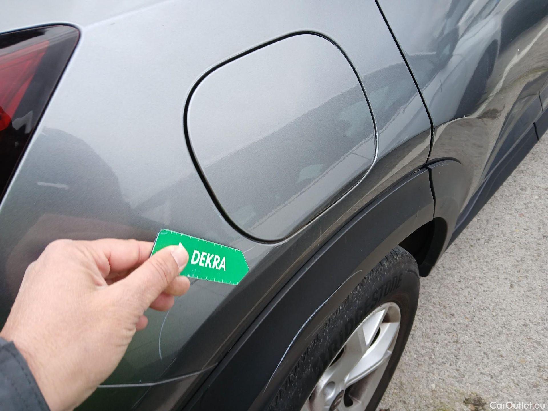  Nissan  Juke NISSAN  / 2019 / 5P / crossover DIG-T 84 kW (114 CV) DCT 7 V N-Connecta (AC2) #24