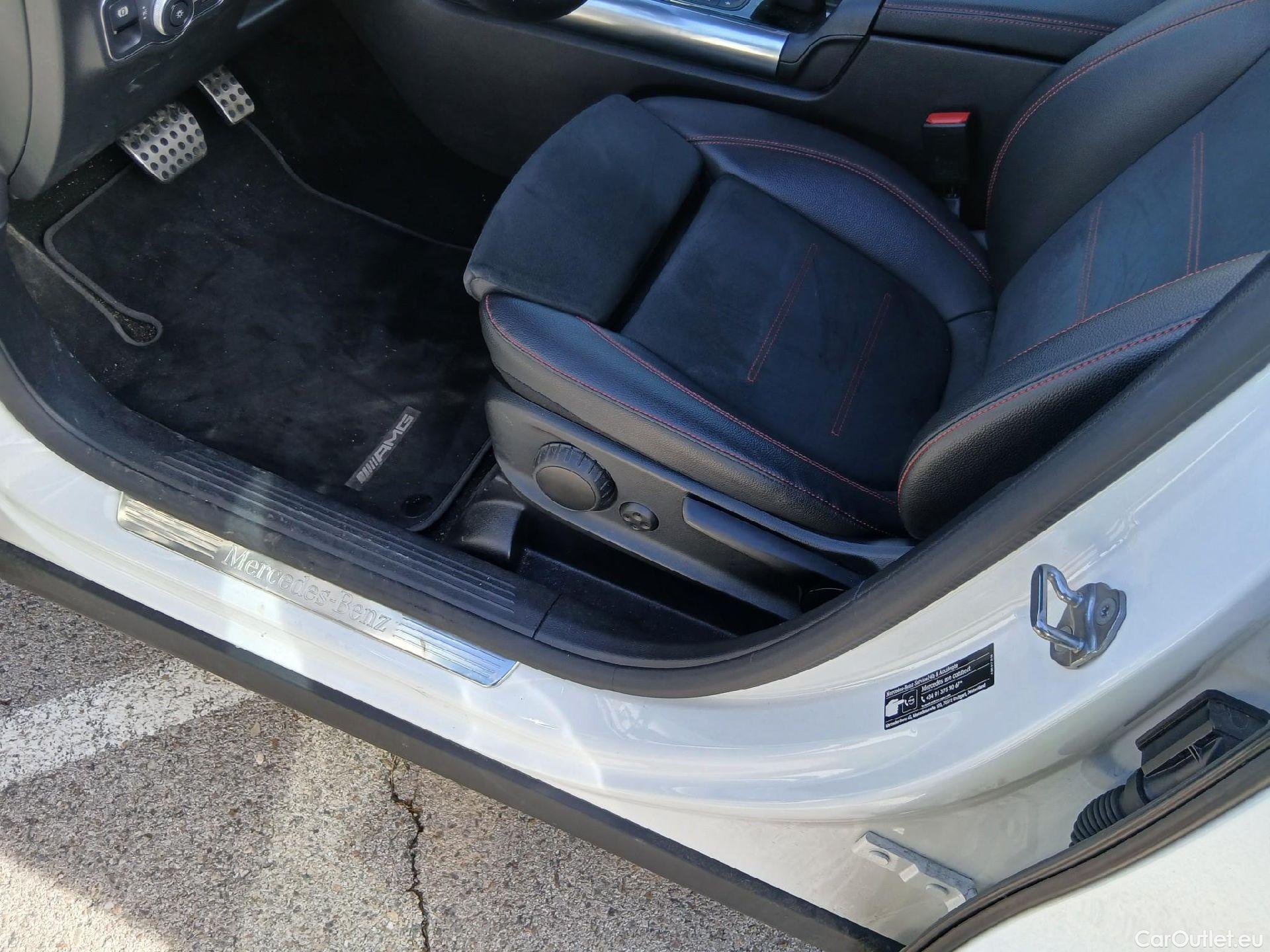  Mercedes  GLA Clase   250 e (247.786)AMG 1.3 AMG Line 220CV AT8 E6d #17