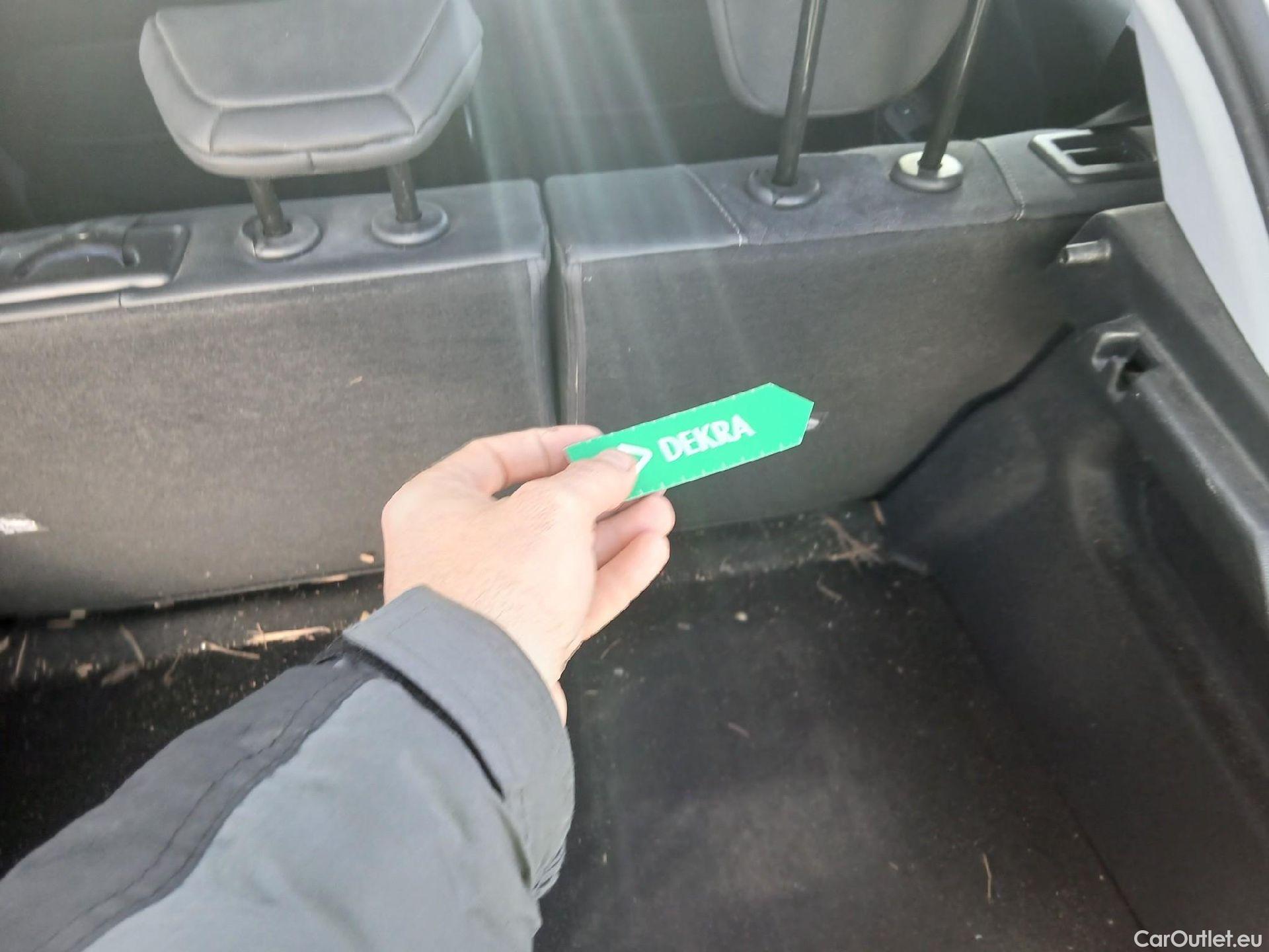  Opel  Corsa OPEL  1.2T XHL 74kW (100CV) Elegance #43