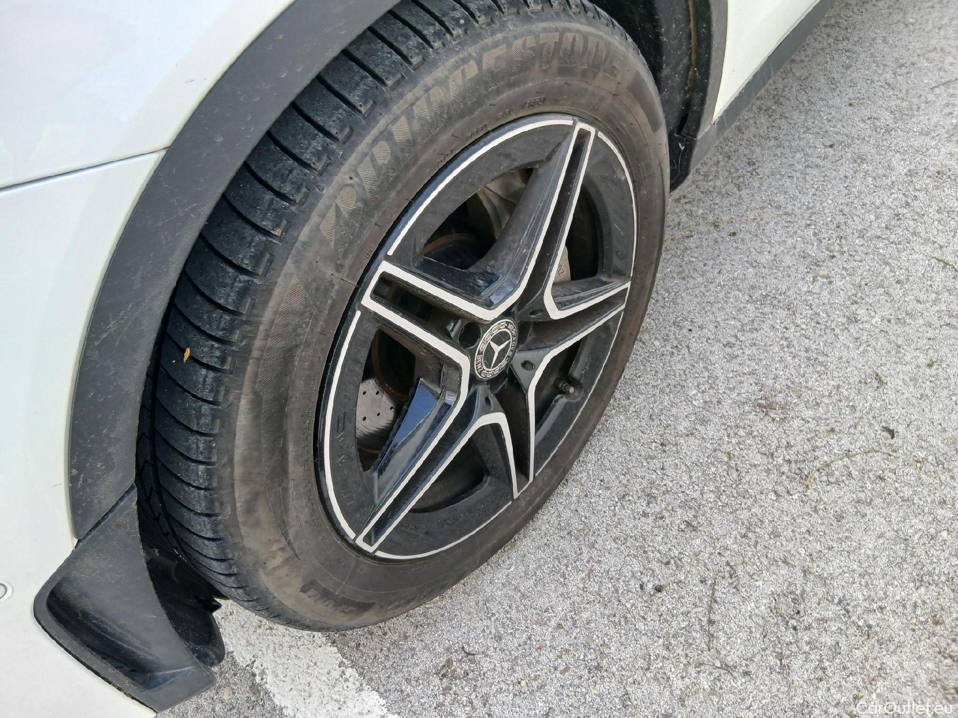  Mercedes  G-Klasee MERCEDES-BENZ Clase GLC / 2019 / 5P / todoterreno GLC 220 d 4MATIC #4